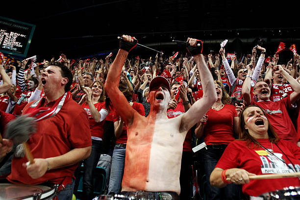 两队在上赛 两队在上赛